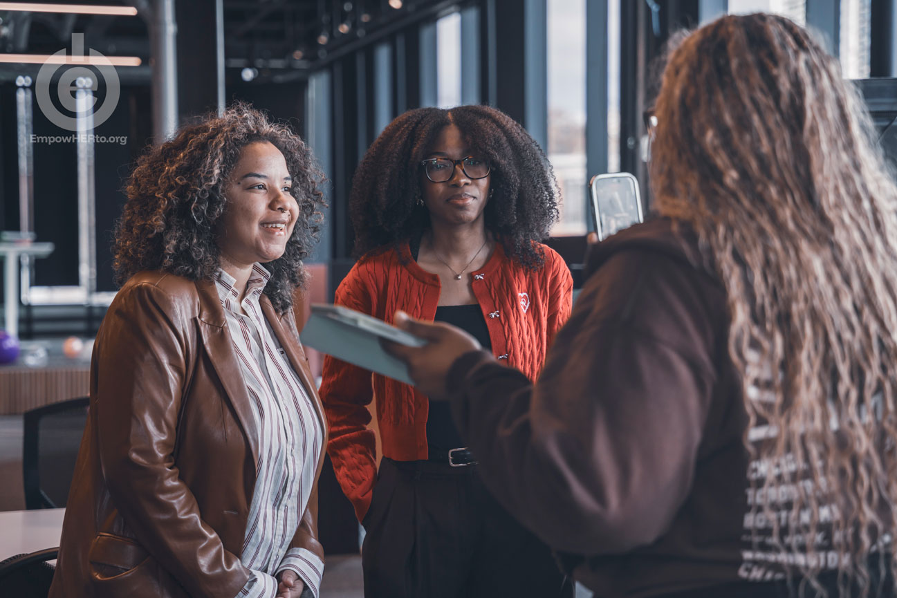 Attendees connecting during an EmpowHERto event